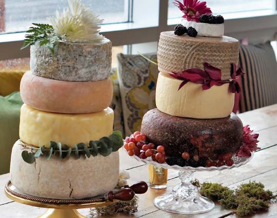 La-Fromagerie-Header-Catering-Menu-Cheese-Wheel-Cakes
